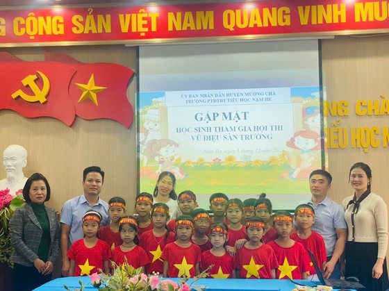 đại diện 2
