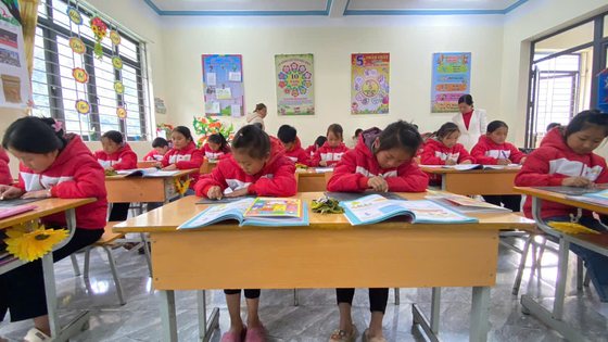 Sinh hoạt chuyên môn tổ 4+5 theo hướng  nghiên cứu bài học