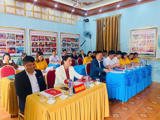 HỘI NGHỊ ĐÁNH GIÁ, XẾP LOẠI TỔ CHỨC CƠ SỞ ĐẢNG NĂM 2025 Chi bộ Trường PTDTBT Tiểu học Nậm He