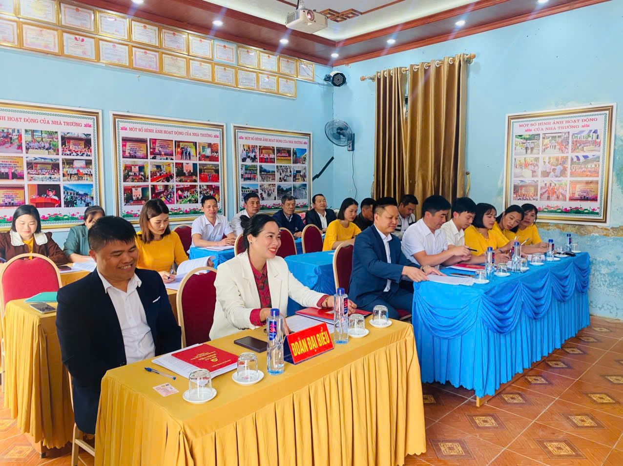 tập thể 1